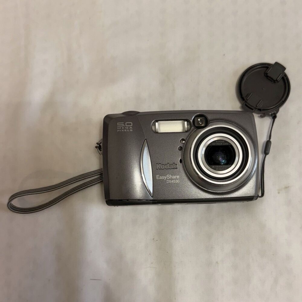 Kodak EasyShare DX4530 5MP Point & Shoot 3x Zoom Gray USB AA Flash